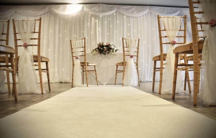 Civil ceremony wedding in Oxford