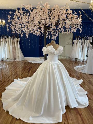 Be Envied Bridal Bridal Wear in Yorkshire - South