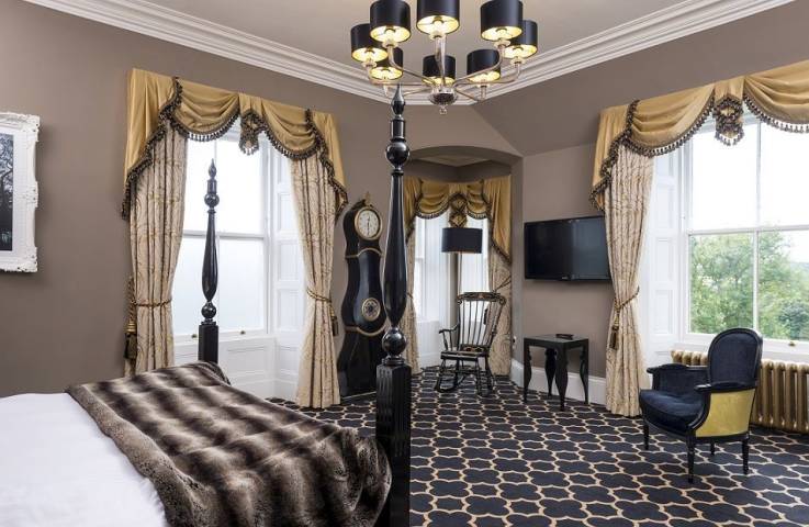 Blairs Suite
