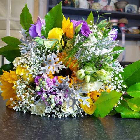 Sussex Roses Florists in Sussex - West