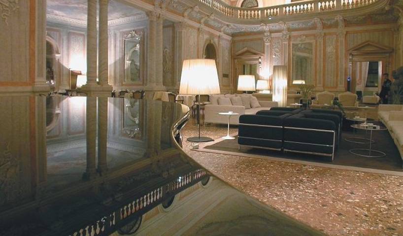 Hotel Monaco,Venues in Overseas