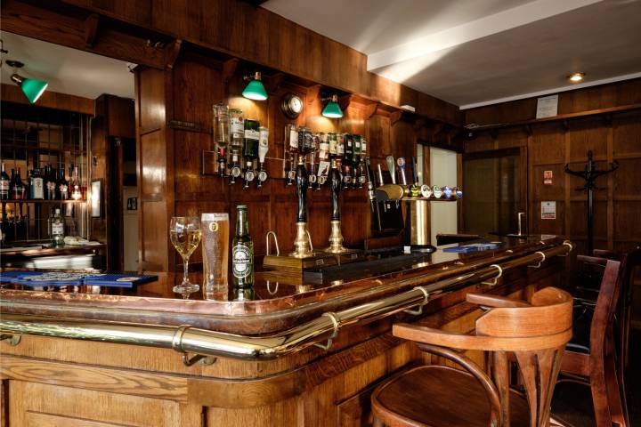 Cathedral Hotel,Guest Accommodation in Staffordshire