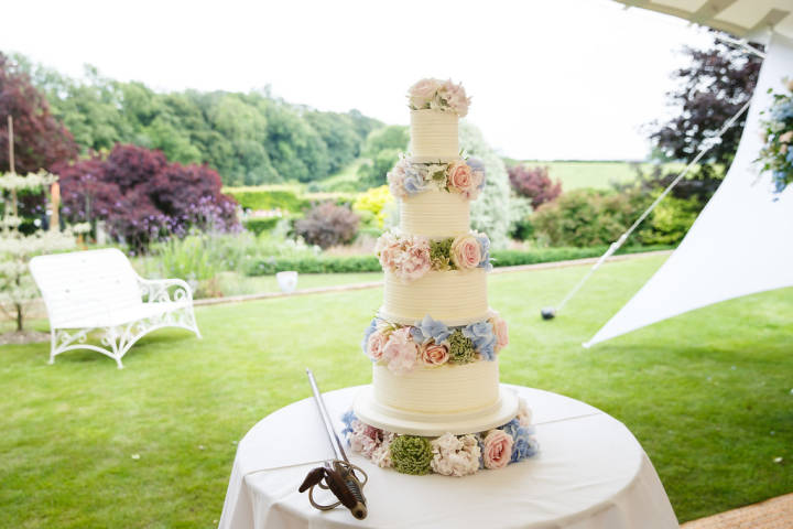 Paula Rooney Weddings & Events,Florists in Hampshire