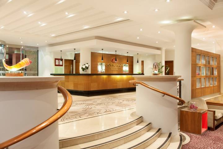 Reception at the Crowne Plaza Reading