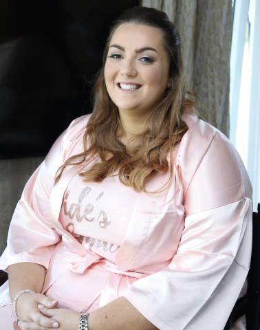 Emily Lawton Makeup Artist Beauty, Hair & Make-up in Wychwood Park Hotel, Cheshire