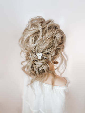 Totally Flawless Beauty, Hair & Make-up in Hampshire