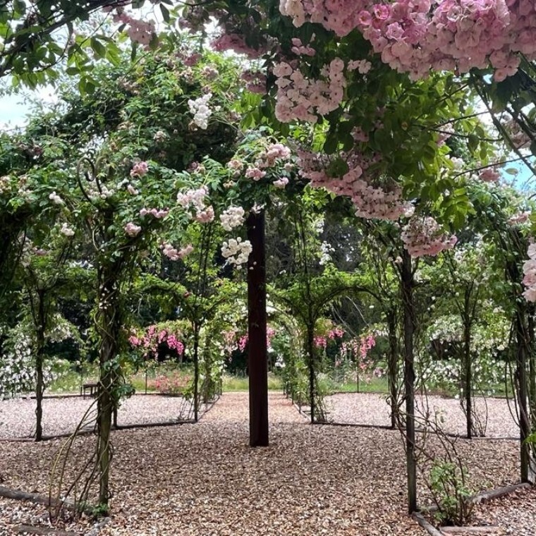 Licenced Historic Rose Arboretum built in the 1800s 