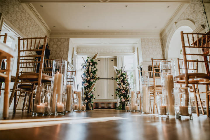 Feather & Ferns Florists in Cambridgeshire