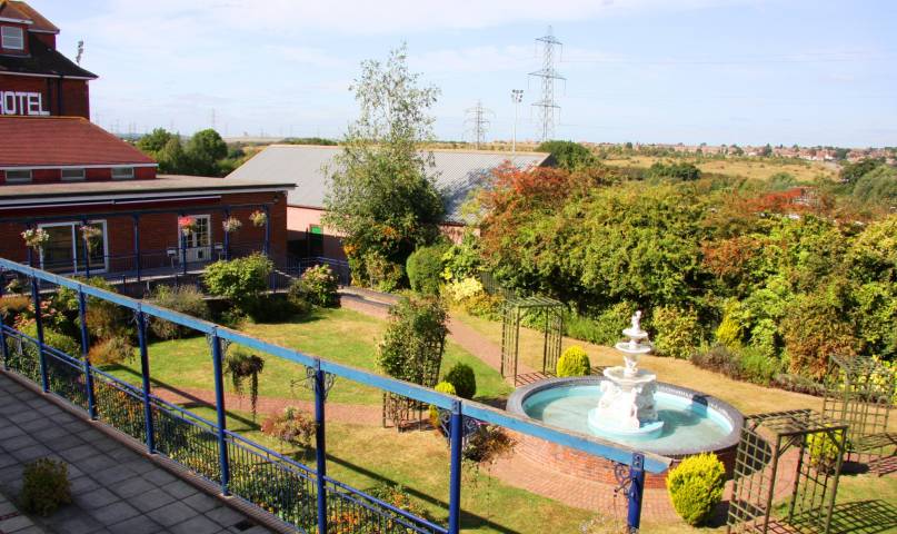 Fountain at Thurrock Hotel,Venues in Essex