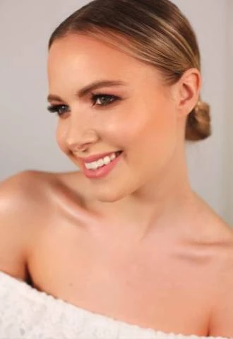 Emma Goodwin Hair & Makeup Beauty, Hair & Make-up in Oxfordshire