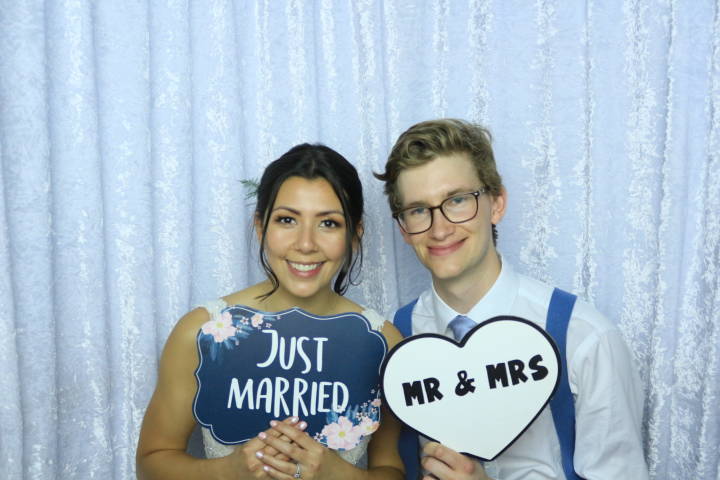Photo Booth Hire from Party Delights Photo Booth Entertainment in Hampshire