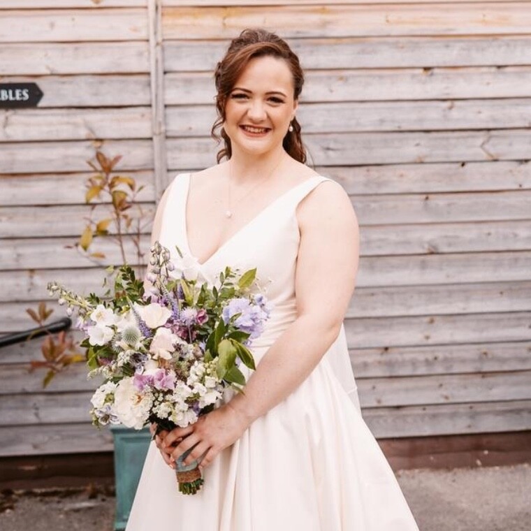 Natural beautiful bridal glam 