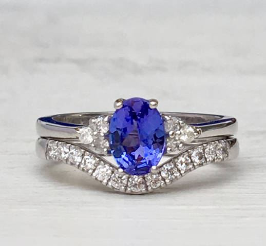 Lover's Rock Diamonds,Jewellery in Oxfordshire