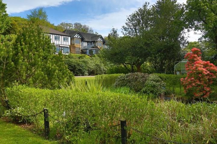 Higher Trapp Country House Hotel,Venues in Lancashire