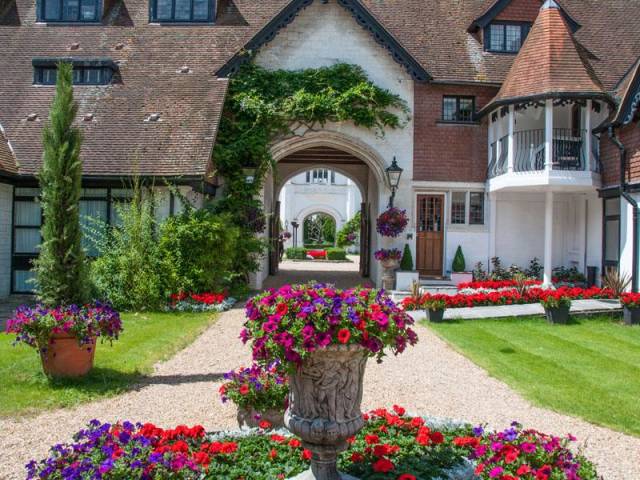 Danesfield House Hotel & Spa Guest Accommodation in Buckinghamshire