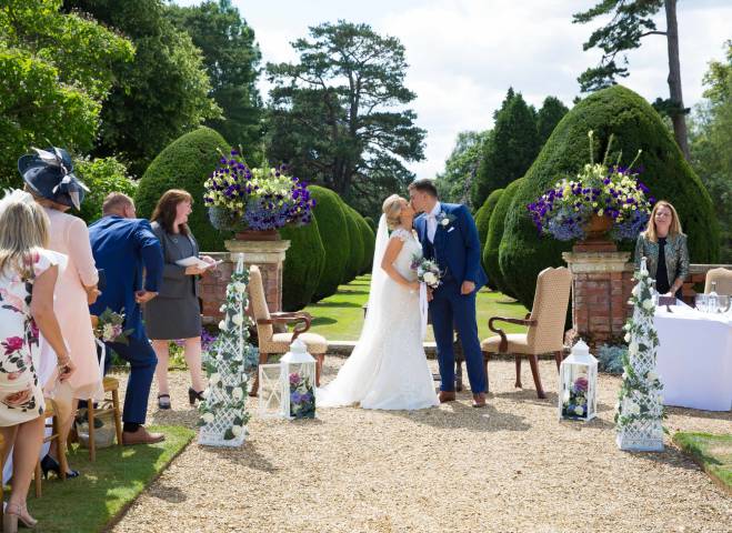 Annabel Farley Photography Photographers in Berkshire