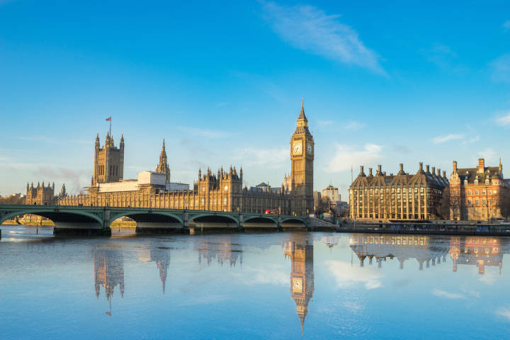 Golden Tours Transport in Central London