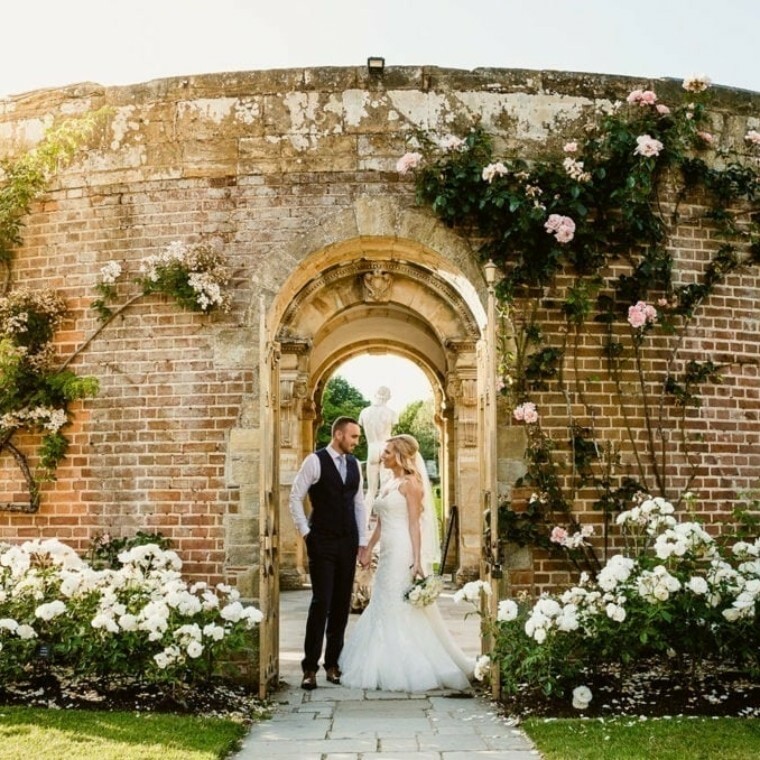 Hever Castle Luxury Wedding Venue in Kent