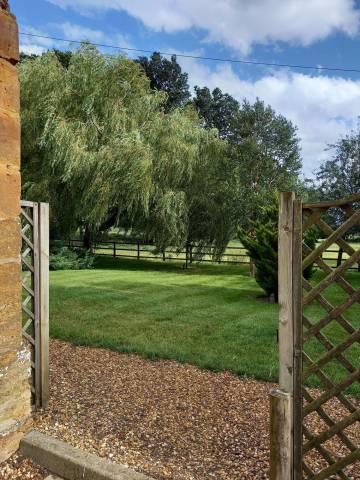 Weddings at Orchard Field Venues in Northamptonshire