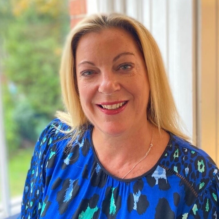 Bucks Wedding Celebrant