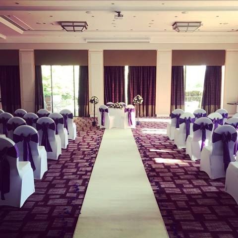 Riversuite Ceremony at the Crowne Plaza Reading