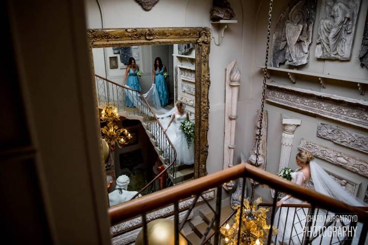 Tangled Hair Oxfordshire,Beauty, Hair & Make-up in Oxfordshire