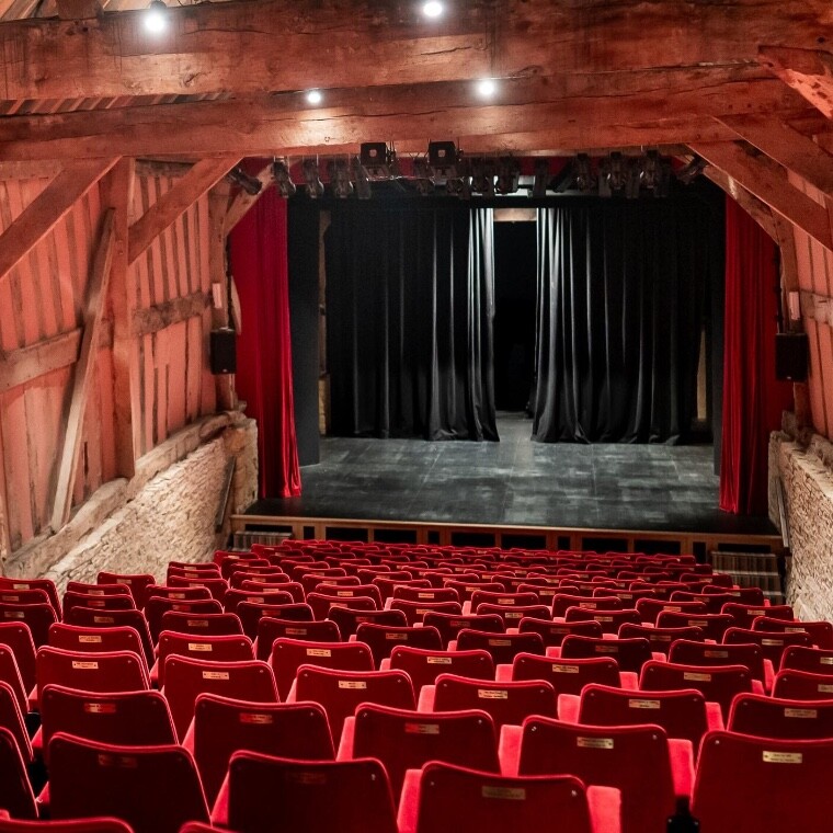theatrebarn