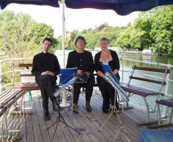 The Cotswold Ensemble, Live Music on a Salter's Steamer in Oxfordshire