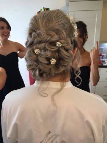 Beauty with Inn,Beauty, Hair & Make-up in Northamptonshire