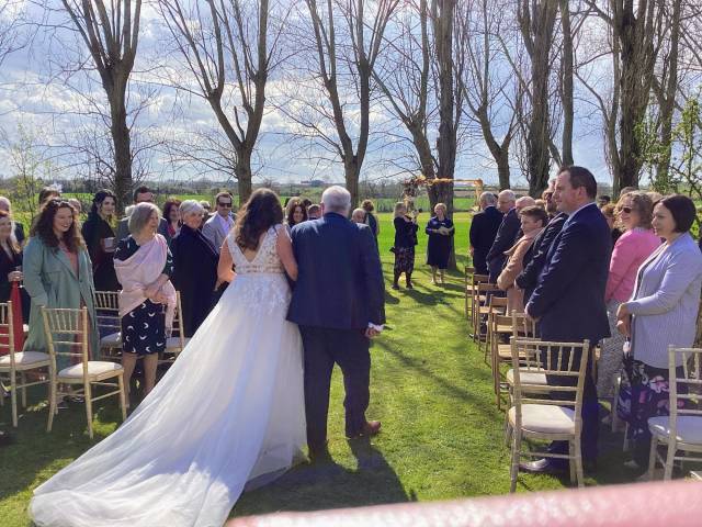 Liz Bagley Celebrant Celebrants & Toastmasters in Northamptonshire