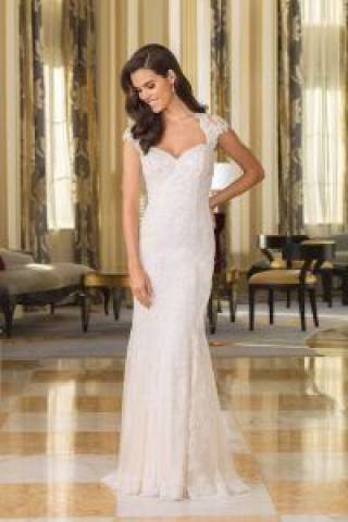 Bride 2 Be Boutique,Bridal Wear in Greater Manchester