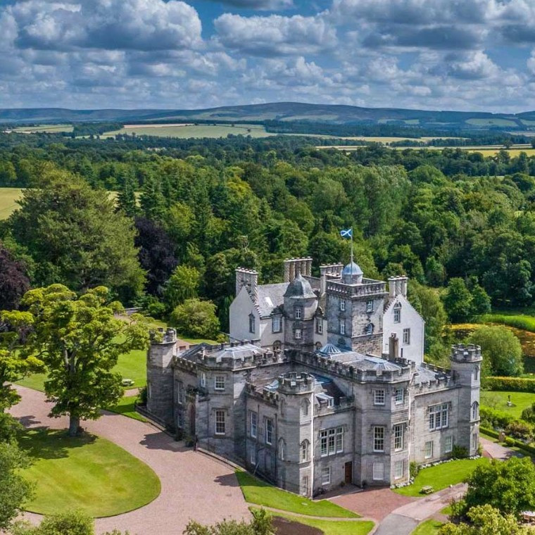 Winton Castle - Exclusively yours 