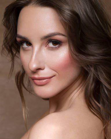 natural glowy skin makejup