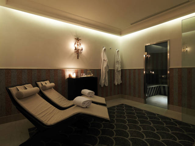 La Posta Vecchia Venues in Overseas