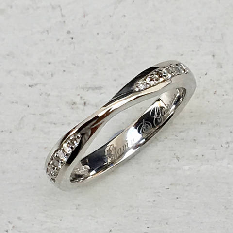 Lover's Rock Diamonds,Jewellery in Oxfordshire