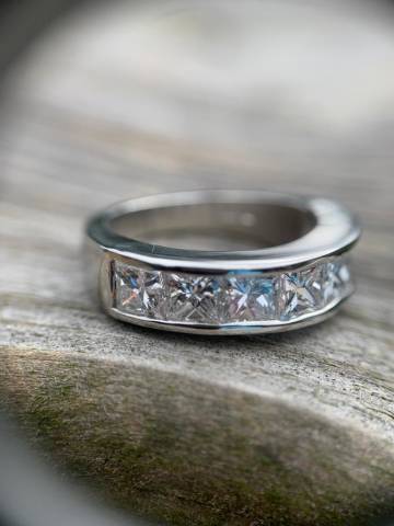 Caan Thomas Jewellery Designer Jewellery in Buckinghamshire