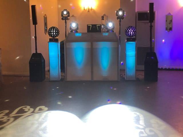 Invite Events Discos & DJ's in Hampshire
