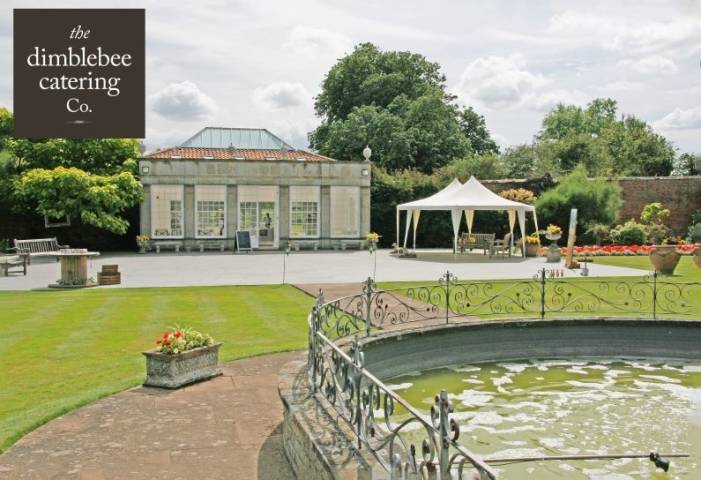 High quality wedding caterers for venues, marquees, tipis or at home - the Dimblebee Catering Compan