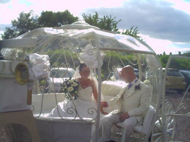 Bramble Farm Carriage Hire, Cars and Horse Drawn Carriages in Wiltshire