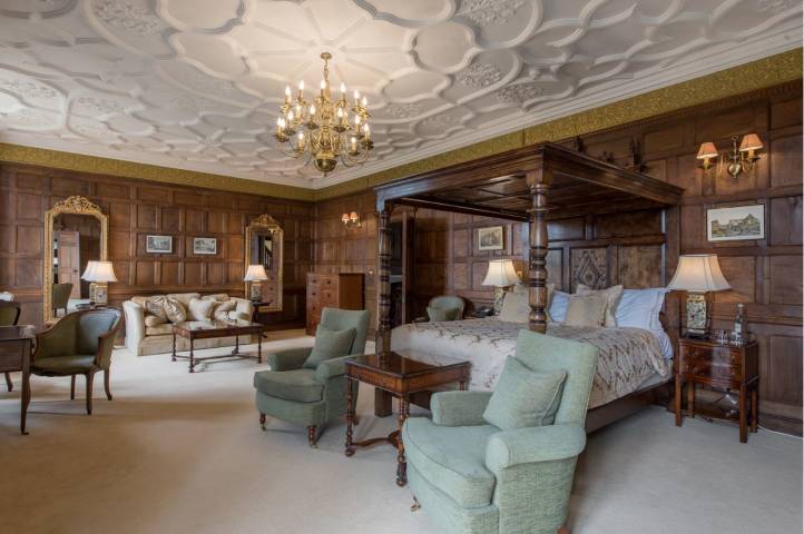 Rushton Hall Hotel and Spa,Venues in Northamptonshire