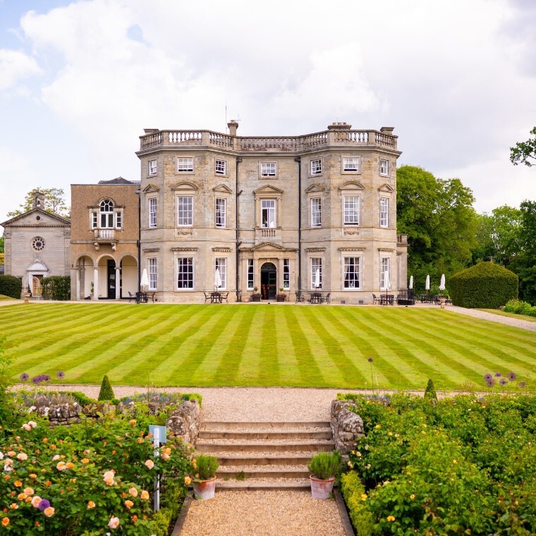 Bourton Hall Wedding Venue and Gardens, Whirlwind Weddings Warwickshire