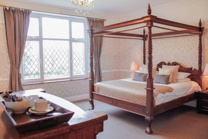 Llechwen Hall Hotel,Venues in South Wales