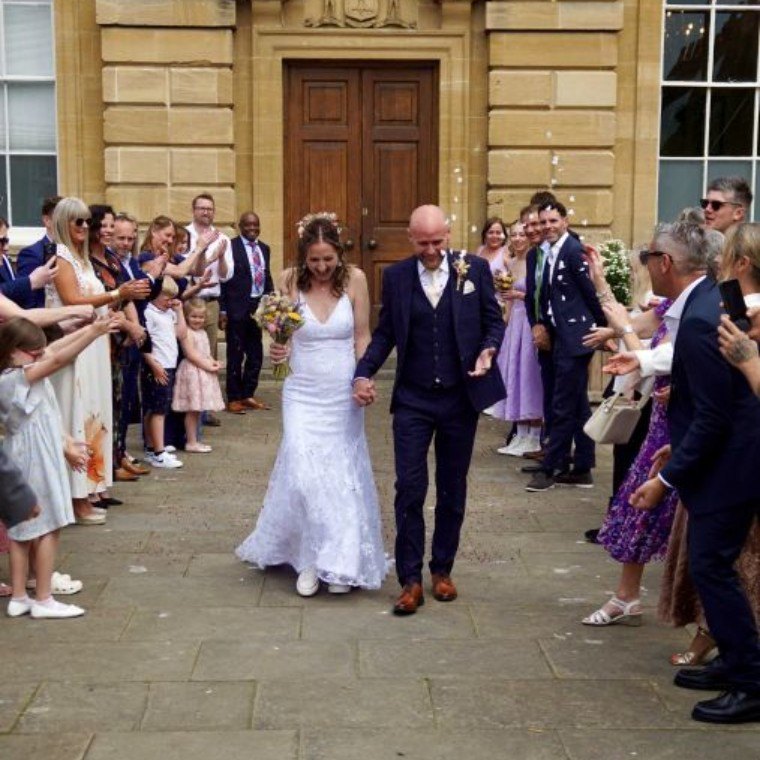 Emma and Simon Wedding photographers Oxfordshire