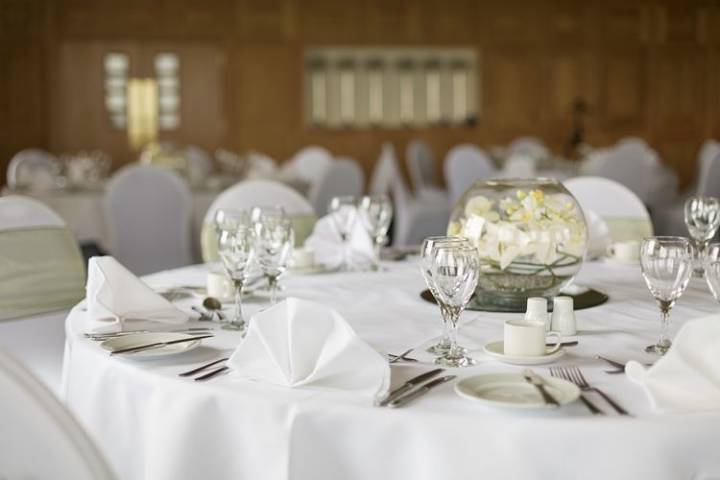 Looking for a wedding venue in Oxfordshire