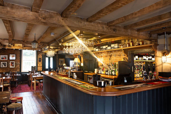The Sun Inn,Venues in Surrey