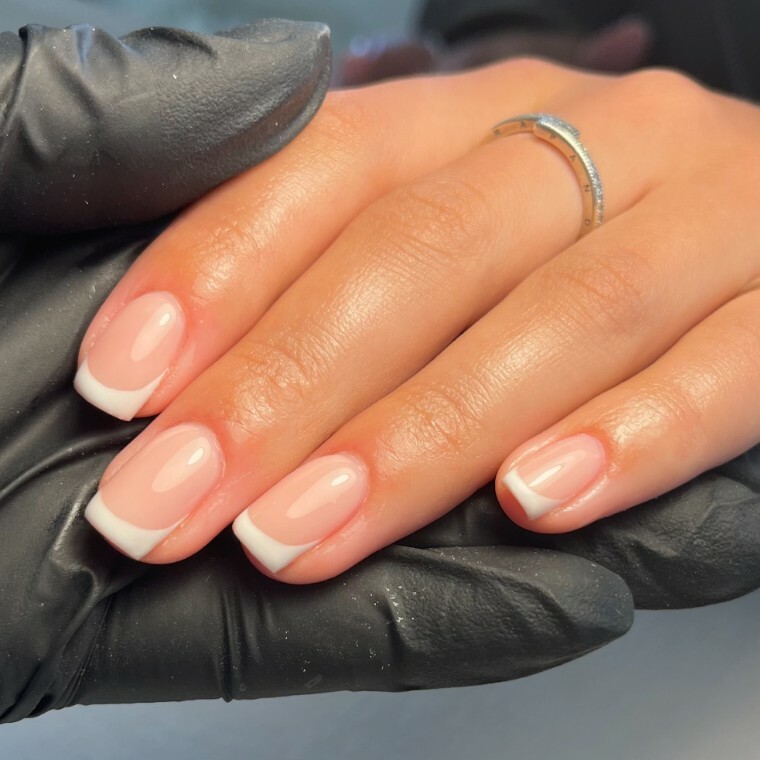 French manicure