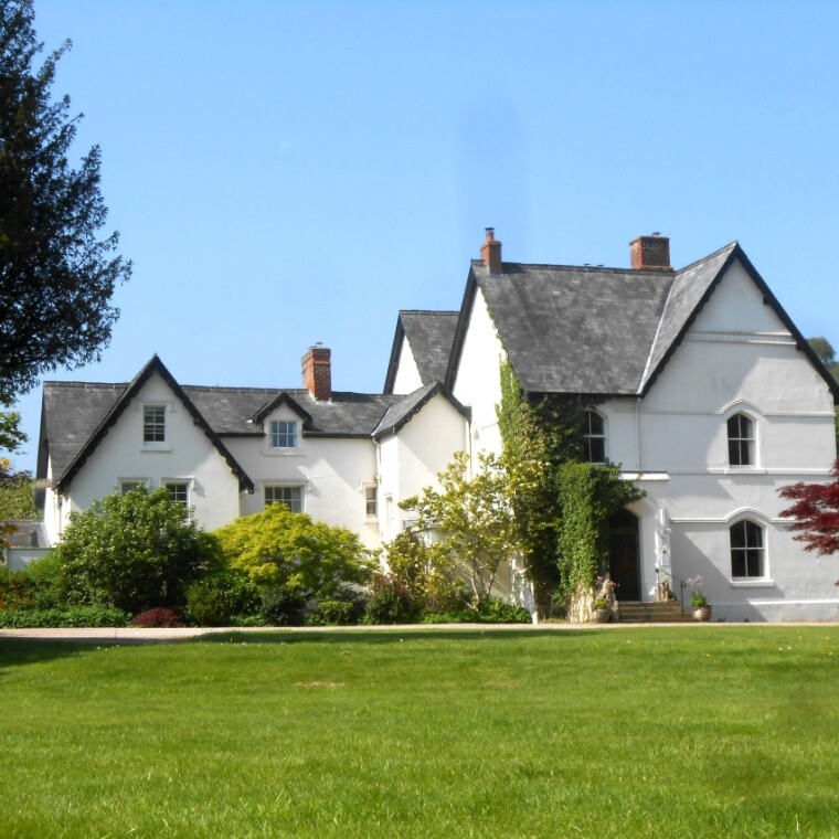 Country House with ceremony room and accommodation, a home from home.