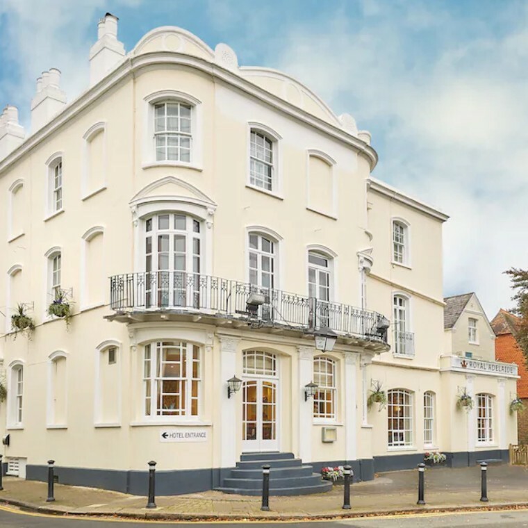 Wedding Receptions Venue in Windsor, The Royal Adelaide Hotel