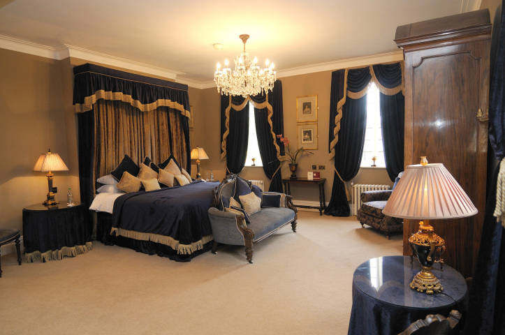 Lady Jane Bridal Suite