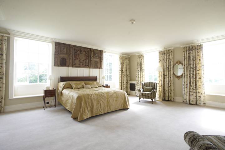 Chicheley Hall, Bridal Suite Accommodation in Buckinghamshire